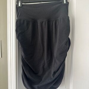 Athleta Black and Sage Transcend Skort